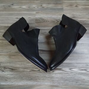 Seychelles Bait Black Block Heel Ankle Boot Size 10